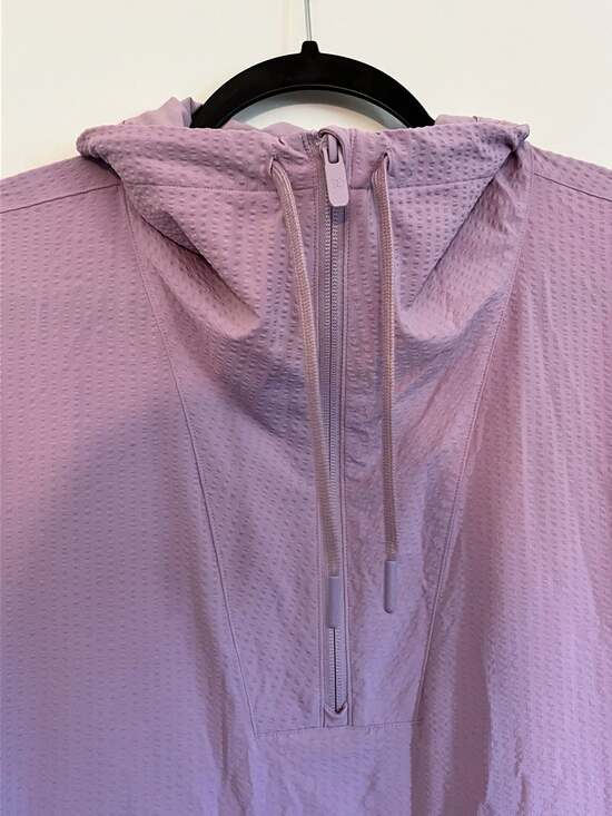 Lululemon Pack Light Pullover 1/2 Zip Packable Jacket in Dusty Rose - Picture 3 of 4